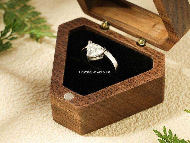 Diamond & Gold Jewellery – Rings, Earrings, Necklaces | Celestial Jewel