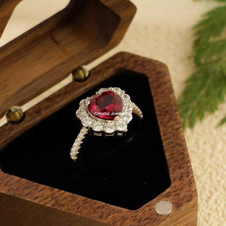 Diamond & Gold Jewellery – Rings, Earrings, Necklaces | Celestial Jewel