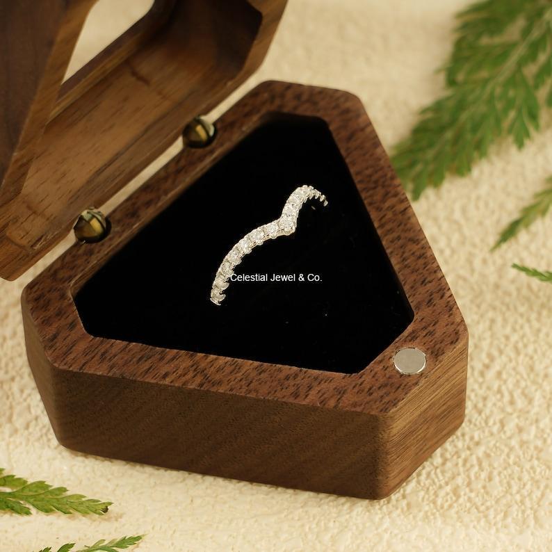 Diamond & Gold Jewellery – Rings, Earrings, Necklaces | Celestial Jewel