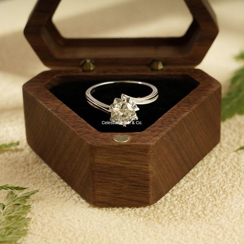 Diamond & Gold Jewellery – Rings, Earrings, Necklaces | Celestial Jewel