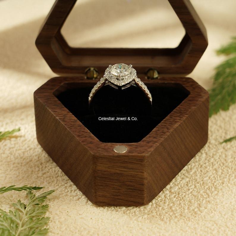 Diamond & Gold Jewellery – Rings, Earrings, Necklaces | Celestial Jewel