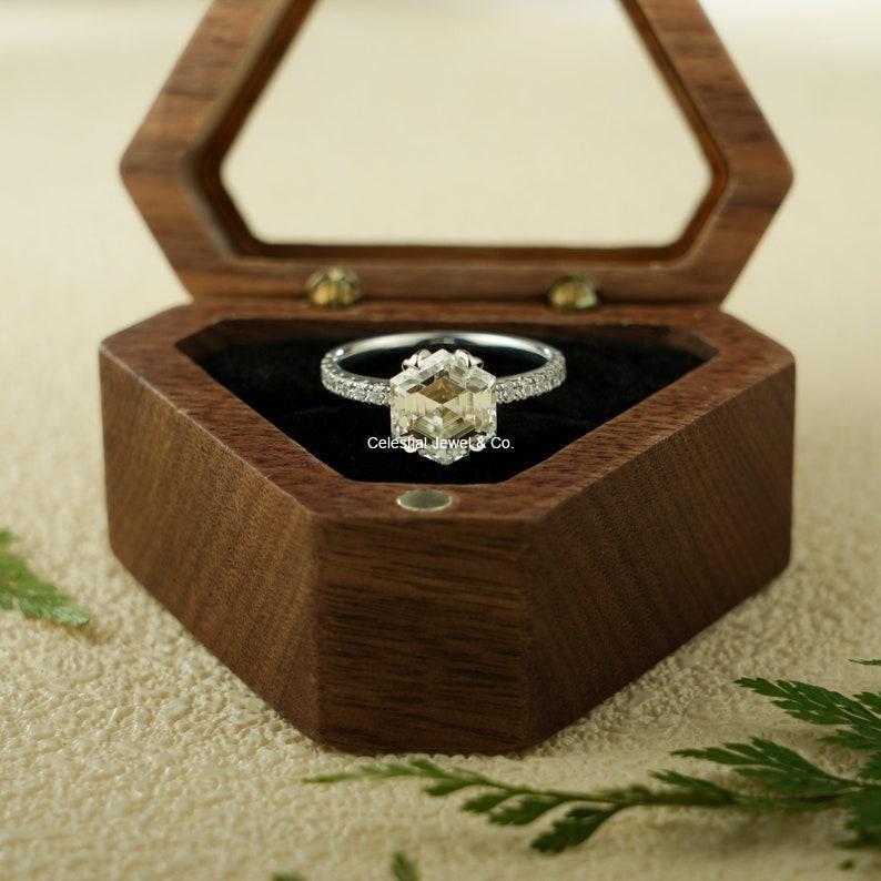Diamond & Gold Jewellery – Rings, Earrings, Necklaces | Celestial Jewel