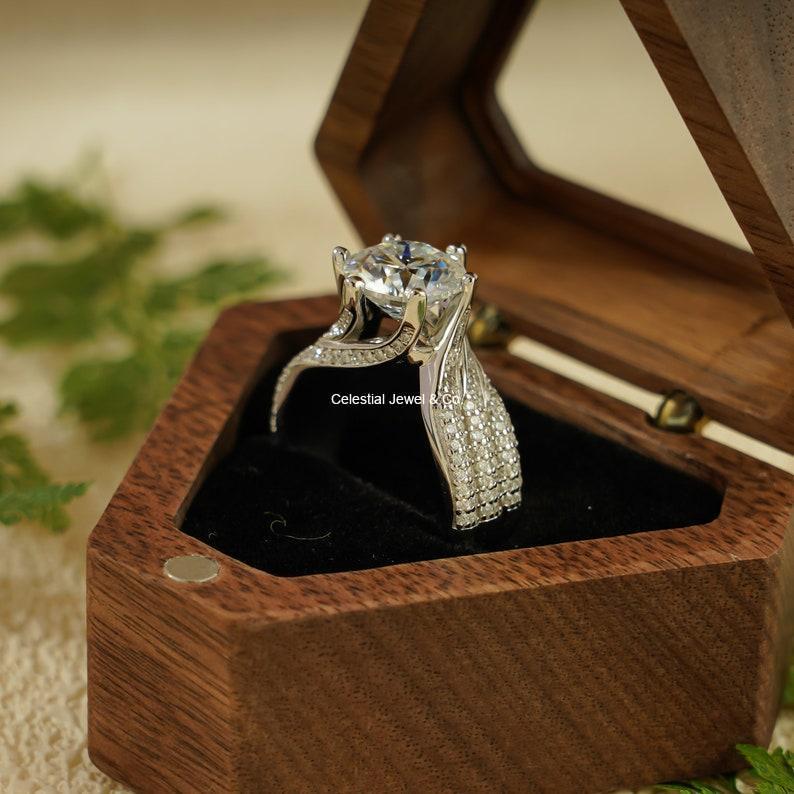 Diamond & Gold Jewellery – Rings, Earrings, Necklaces | Celestial Jewel