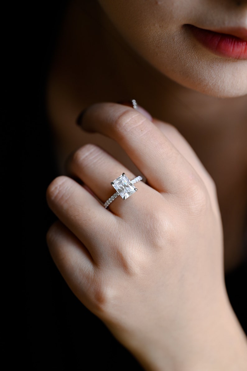 Diamond & Gold Jewellery – Rings, Earrings, Necklaces | Celestial Jewel