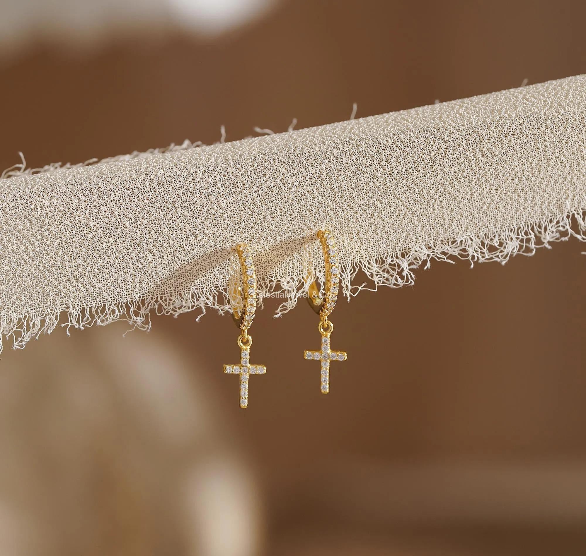 Diamond & Gold Jewellery – Rings, Earrings, Necklaces | Celestial Jewel