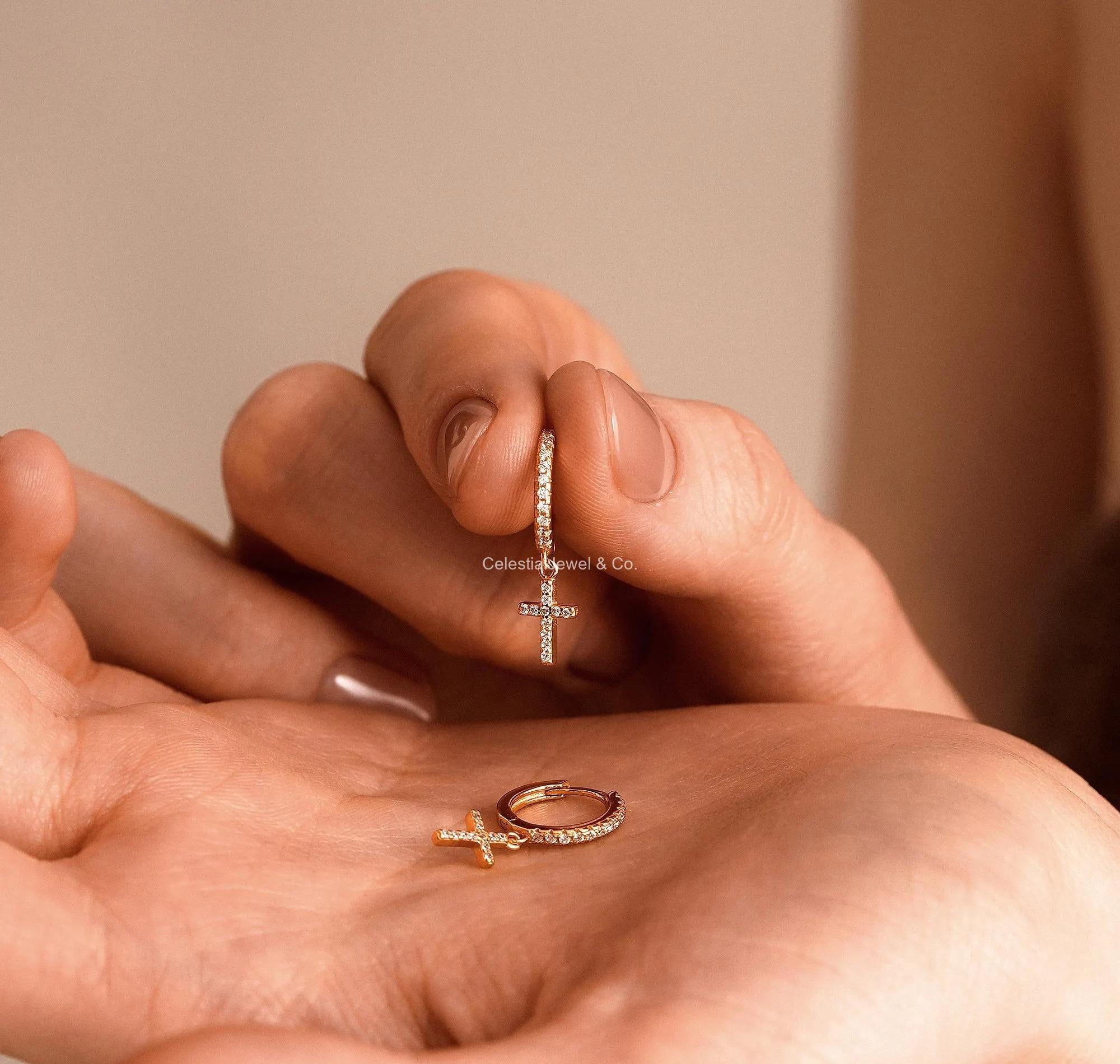 Diamond & Gold Jewellery – Rings, Earrings, Necklaces | Celestial Jewel