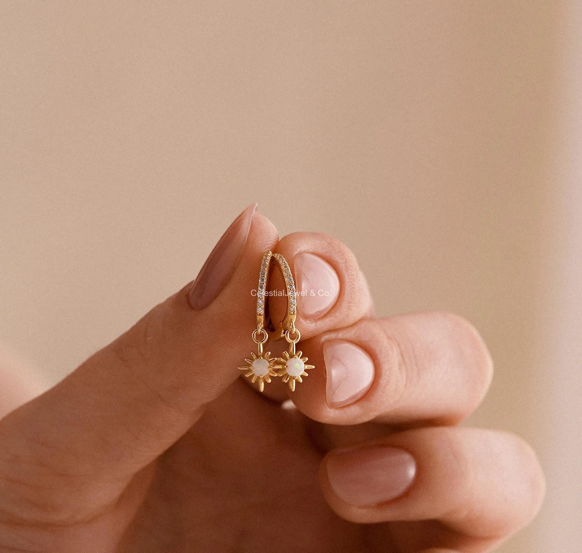 Diamond & Gold Jewellery – Rings, Earrings, Necklaces | Celestial Jewel