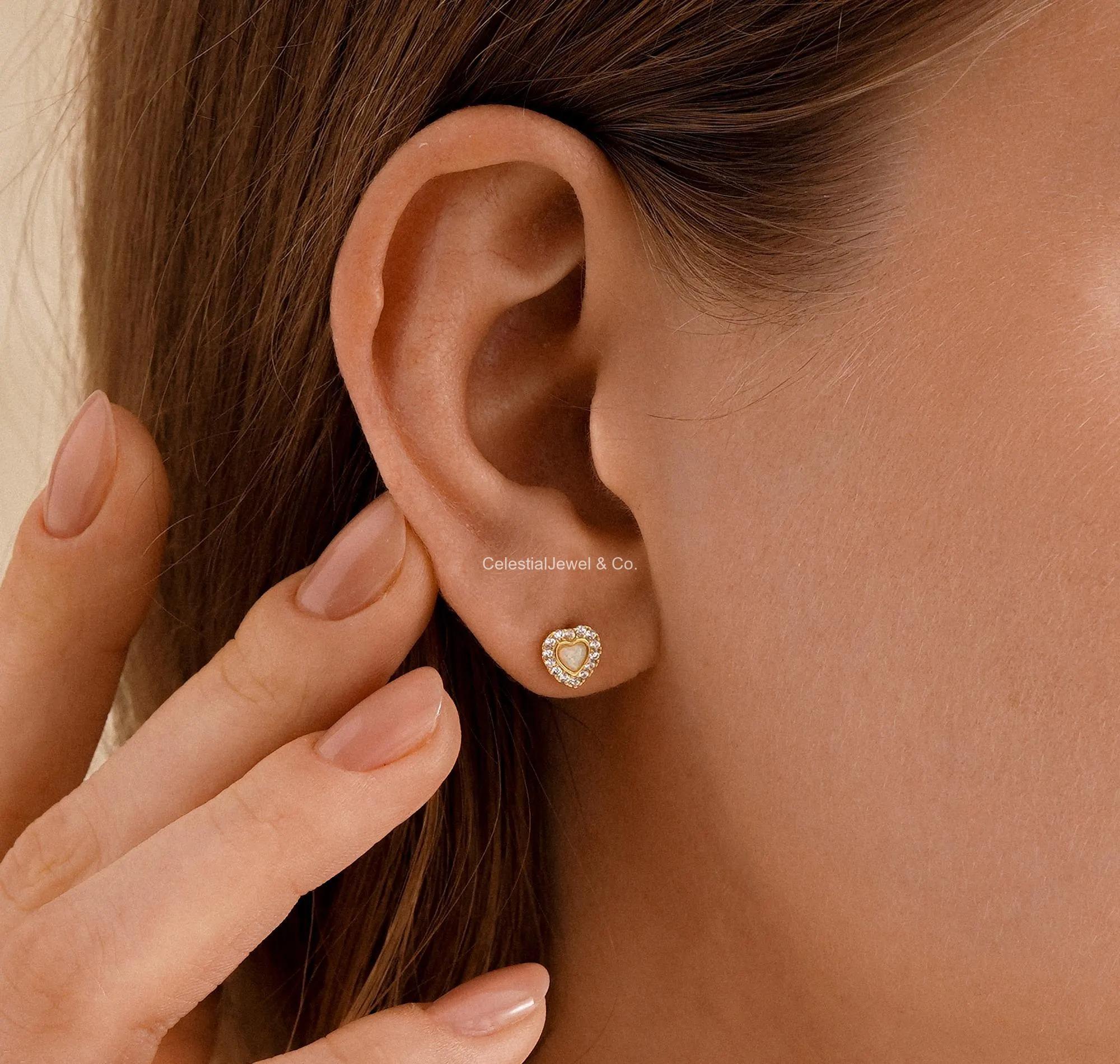 Diamond & Gold Jewellery – Rings, Earrings, Necklaces | Celestial Jewel