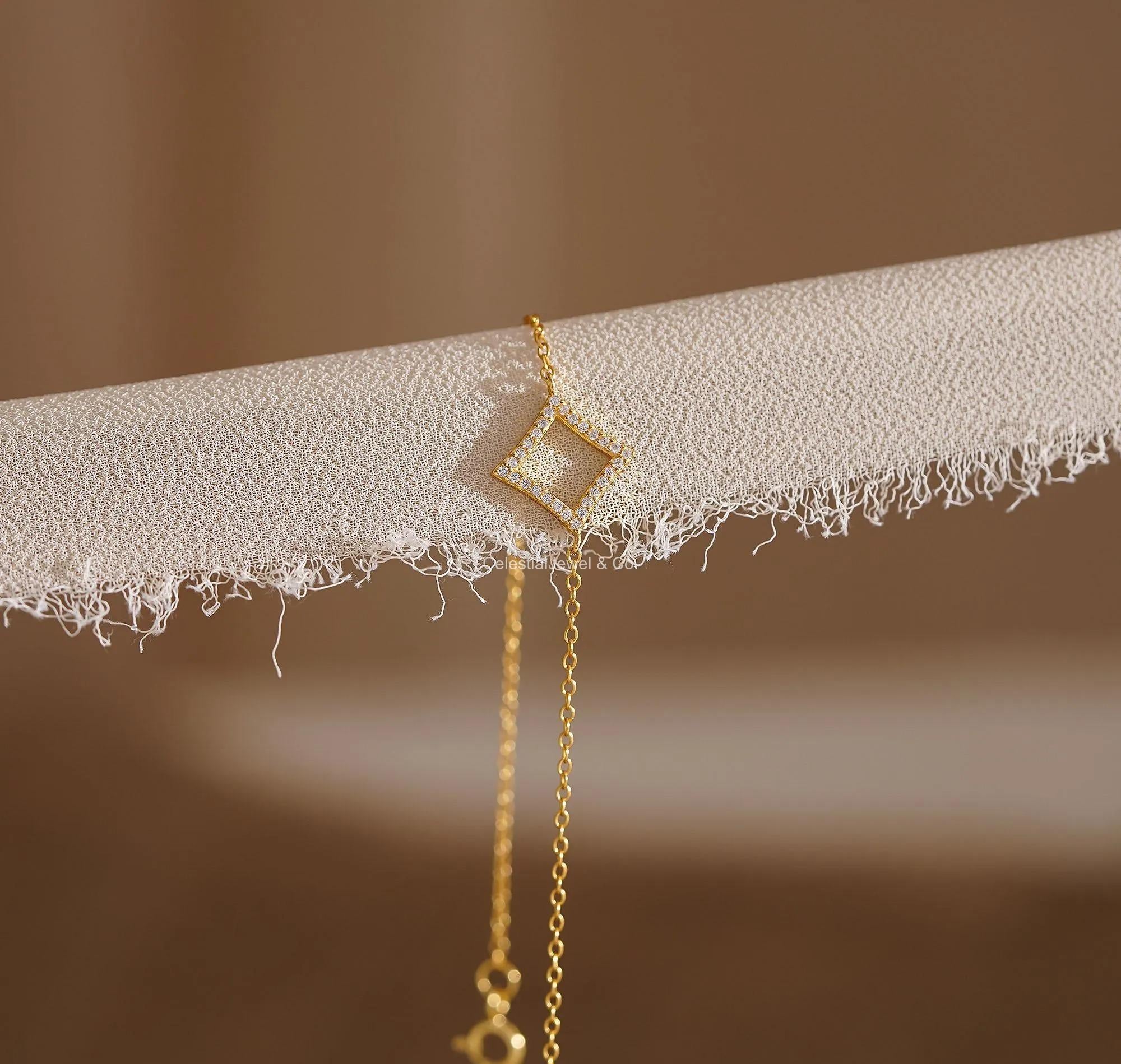 Diamond & Gold Jewellery – Rings, Earrings, Necklaces | Celestial Jewel