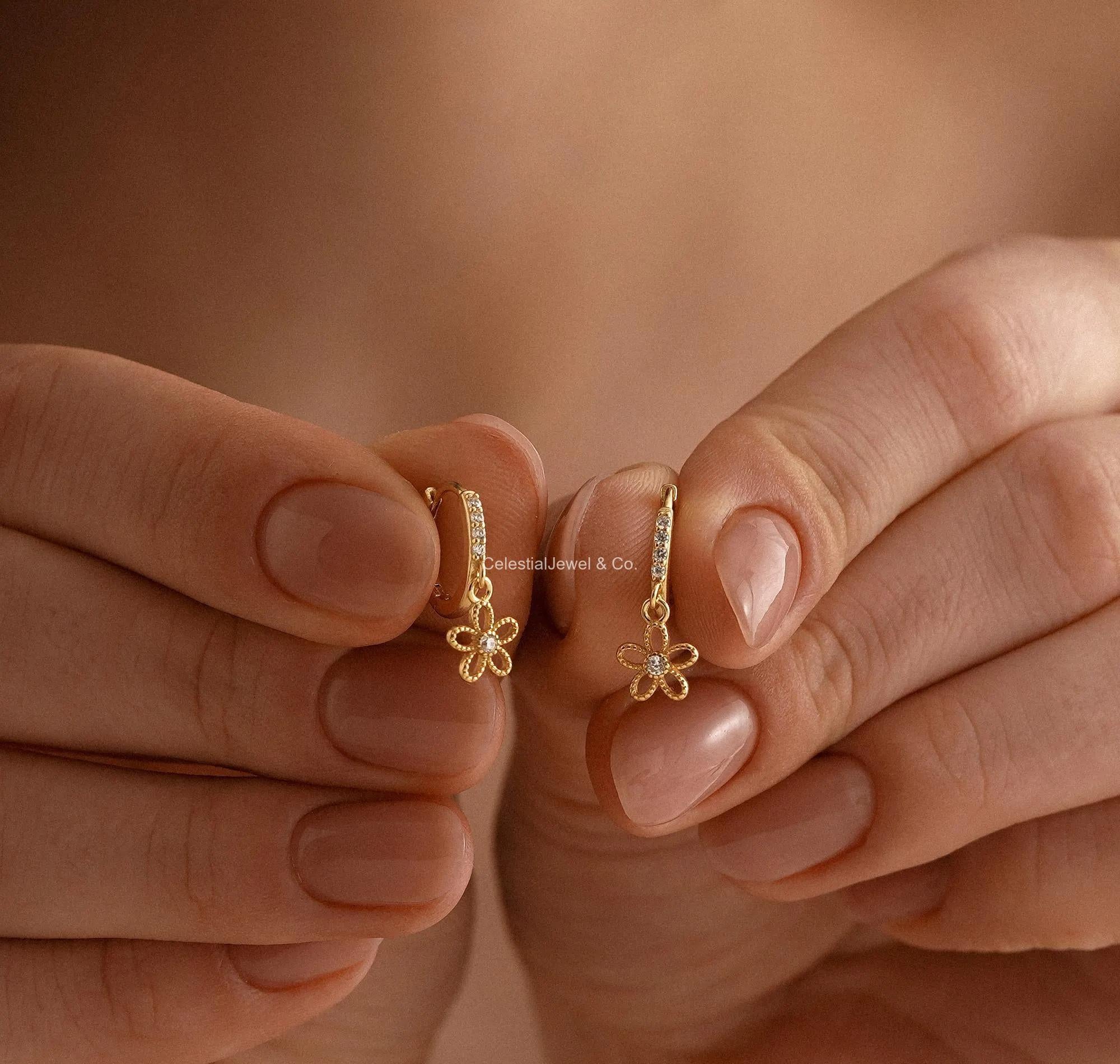 Diamond & Gold Jewellery – Rings, Earrings, Necklaces | Celestial Jewel