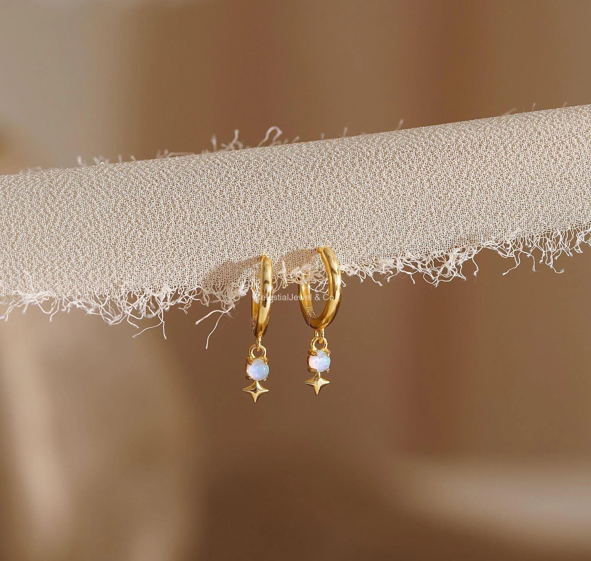 Diamond & Gold Jewellery – Rings, Earrings, Necklaces | Celestial Jewel
